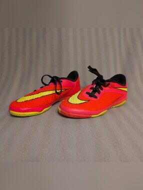 Nike Hypervenom Youth Neon Pink & Yellow Indoor Soccer Shoes Sport Athletic US1Y